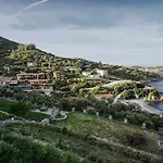 Sonia Rustic Mansion - 5bd 30 Sec Walk To * Agioi Apostoloi (Evia)